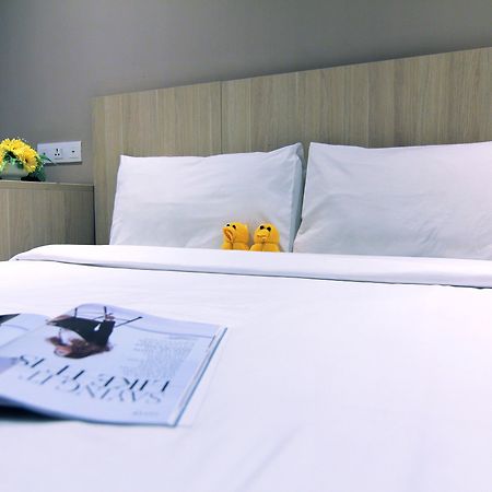 Pacific Express Hotel Chinatown Куала Лумпур Екстериор снимка