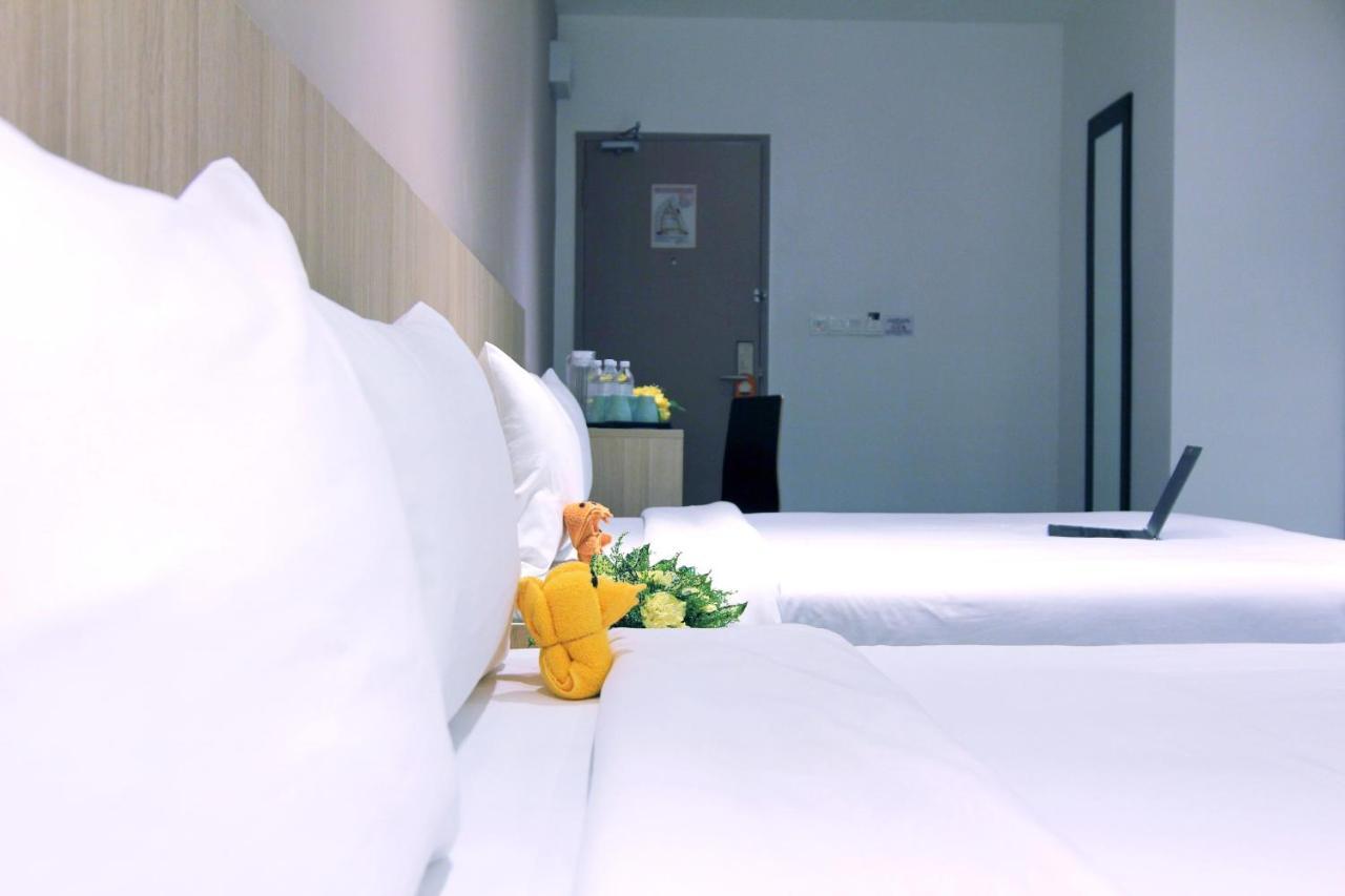 Pacific Express Hotel Chinatown Куала Лумпур Екстериор снимка